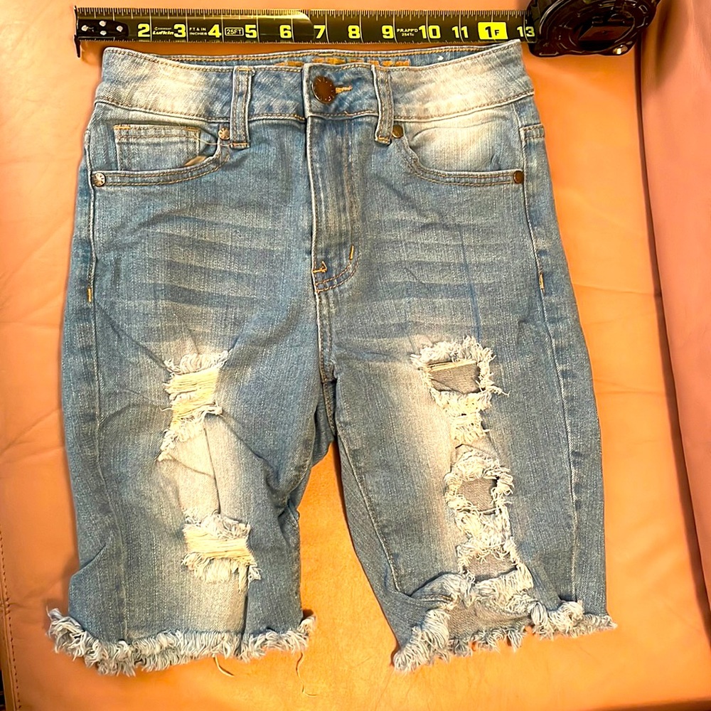 Vip Jeans denim shorts 90% cotton size 1/2
